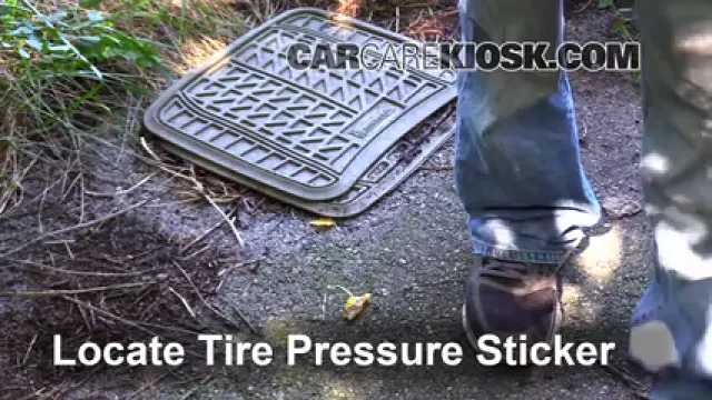 2000 Hyundai Sonata GLS 2.5L V6 Neumáticos y ruedas Controlar presión de neumáticos